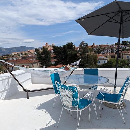Galaxidi Authentic Rooftop House Екстер'єр фото